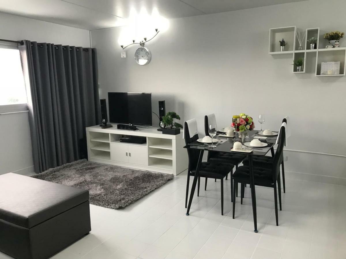 T11 Popula Condo By Prathomlerk Pak Kret Exterior foto